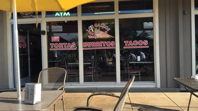 Los Gallos Taqueria