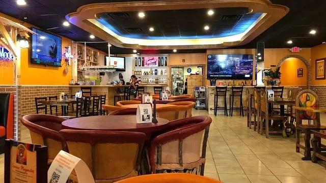 Los Jarritos Cafe